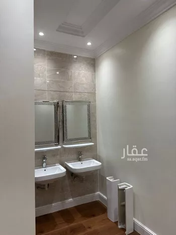 فيلا للبيع في شارع رقم 372, حي الياسمين, مدينة الرياض, منطقة الرياض