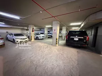 مكتب تجاري للإيجار في شارع الفرزدق, حي العمل, مدينة الرياض, منطقة الرياض صورة 5
