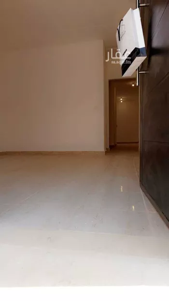 فيلا للإيجار في شارع عبدالرحمن العمادي, حي مطار الملك خالد الدولي, مدينة الرياض, منطقة الرياض صورة 2