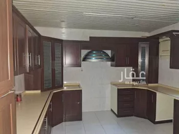 فيلا للإيجار في شارع حسن صادق, حي المروج, مدينة الرياض, منطقة الرياض صورة 5