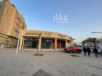 عمارة للبيع في شارع الفرزدق, حي الصالحية, مدينة الرياض, منطقة الرياض