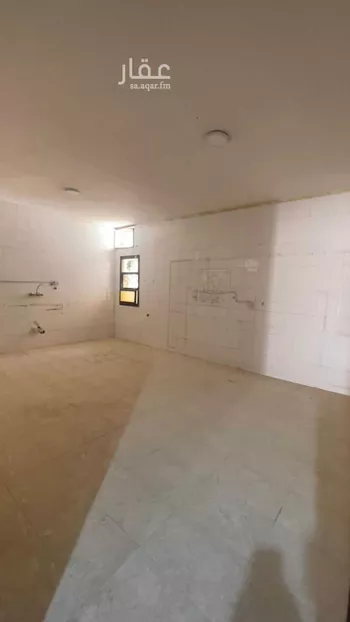دور للبيع في شارع القراة, حي العزيزية, مدينة الرياض, منطقة الرياض صورة 2