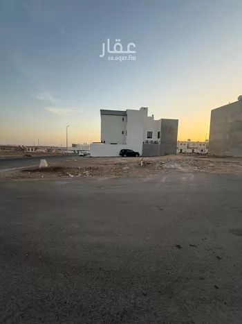 أرض للبيع في شارع اسحاق بن ابراهيم, حي نبلاء, مدينة المدينه المنوره, منطقة المدينة المنورة صورة 3