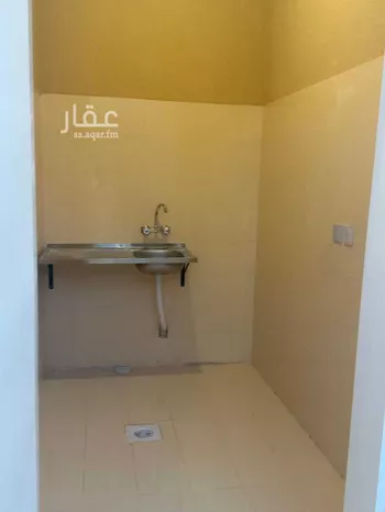 عمارة للإيجار في شارع المدائني, حي الرمال, مدينة الرياض, منطقة الرياض صورة 3