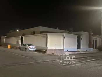 فيلا للبيع في شارع 3694926, حي نوارة, مدينة المزاحميه, منطقة الرياض صورة 2