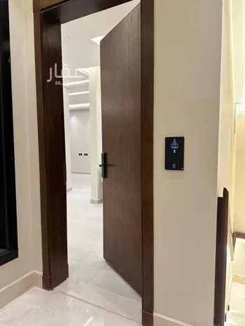 شقة للإيجار في شارع وادي هجر, حي الملقا, مدينة الرياض, منطقة الرياض