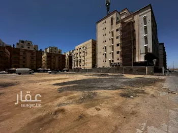 أرض للإيجار في شارع علي العُـلِّيف, حي بني مالك, مدينة جدة, منطقة مكة المكرمة