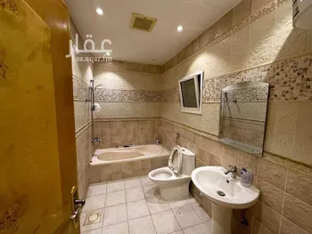 فيلا للبيع في شارع رقم 400, حي المونسية, مدينة الرياض, منطقة الرياض صورة 2