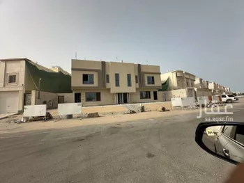 شقة للبيع في شارع صلاح الدين الايوبي, حي ضاحية الملك فهد, مدينة الدمام, المنطقة الشرقية صورة 2