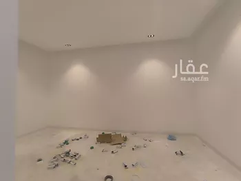 دور للبيع في شارع الحويمة, حي عكاظ, مدينة الرياض, منطقة الرياض صورة 3