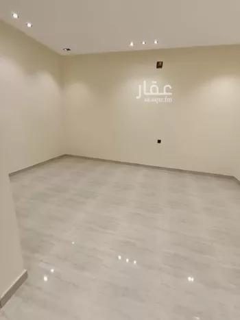 دور للبيع في شارع النفوذ, حي عكاظ, مدينة الرياض, منطقة الرياض صورة 2