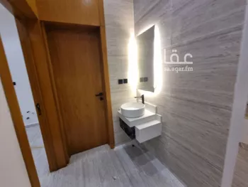دور للبيع في شارع النفوذ, حي عكاظ, مدينة الرياض, منطقة الرياض صورة 5