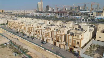 فيلا للبيع في شارع عثمان العبيد, حي القيروان, مدينة الرياض, منطقة الرياض صورة 3