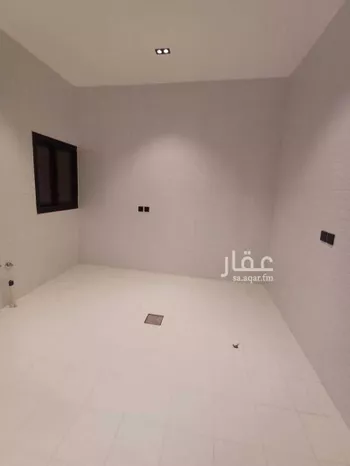 دور للبيع في شارع عبدالله بن أبي البركات, حي عكاظ, مدينة الرياض, منطقة الرياض صورة 5