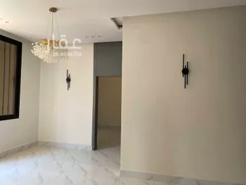 شقة للبيع في شارع شارع الامام سعود بن عبدالعزيز, حي الهدا, مدينة المزاحميه, منطقة الرياض صورة 4