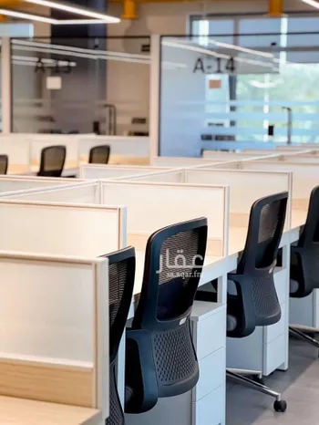 مكتب تجاري للإيجار في شارع صيدا, حي الدريهمية, مدينة الرياض, منطقة الرياض صورة 3