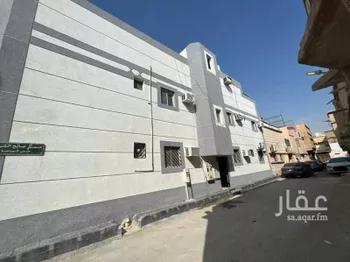 عمارة للبيع في شارع صالح الشيباني, حي اليمامة, مدينة الرياض, منطقة الرياض صورة 2