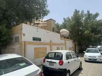 فيلا للبيع في شارع الخفجي, حي الملز, مدينة الرياض, منطقة الرياض صورة 5