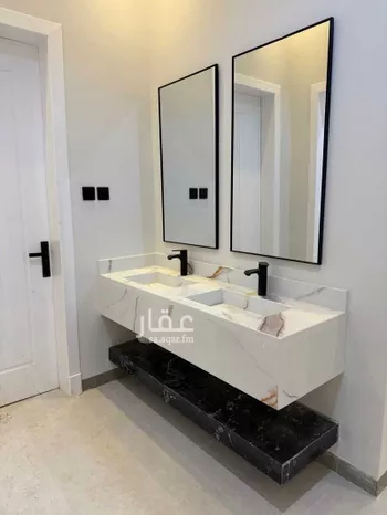فيلا للبيع في شارع الربع الخالي, حي الجنادرية, مدينة الرياض, منطقة الرياض صورة 3