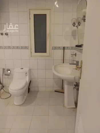 فيلا للإيجار في شارع الياقوت, حي السليمانية, مدينة الرياض, منطقة الرياض صورة 5