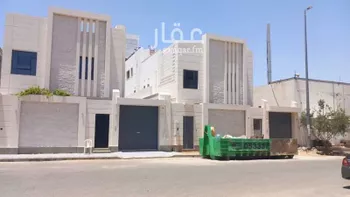 فيلا للبيع في شارع عبدالله ابن عبدالله ابن عتاب, حي الرانوناء, المدينة المنورة
