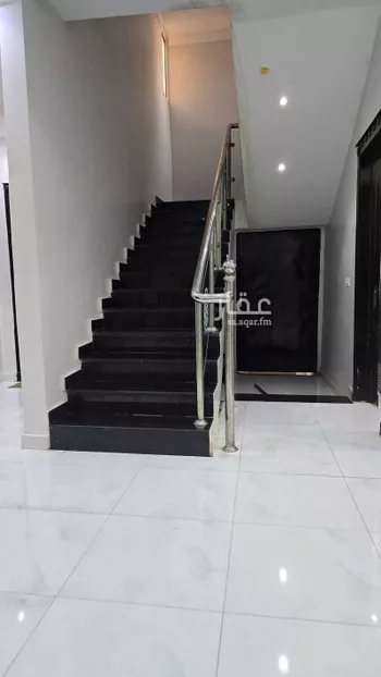 فيلا للبيع في شارع ابو عبيده النابلسي ، حي عكاظ ، الرياض ، منطقة الرياض صورة 2