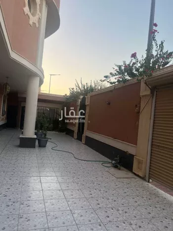 فيلا للبيع في شارع الملقا, حي ظهرة لبن, مدينة الرياض, منطقة الرياض صورة 5