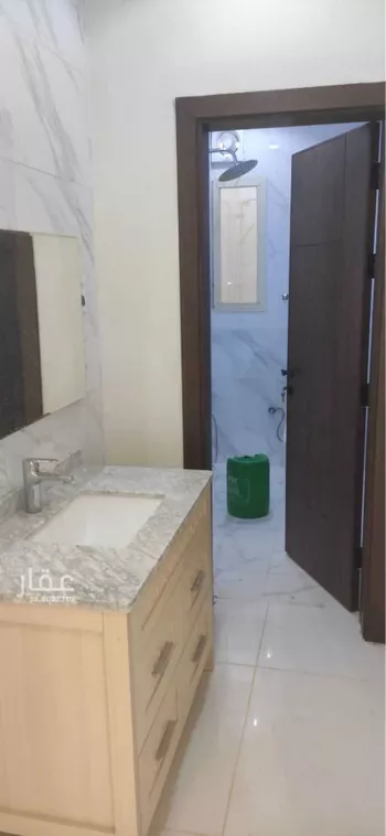 فيلا للبيع في شارع محمد صالح مرداد, حي الرياض, مدينة جدة, منطقة مكة المكرمة صورة 3