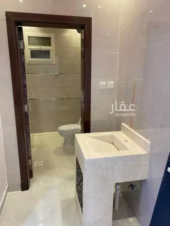شقة للإيجار في شارع إسماعيل بن أبي الغنائم, حي المهدية, مدينة الرياض, منطقة الرياض صورة 3
