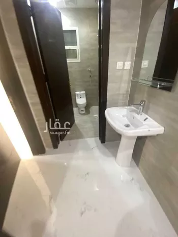 فيلا للإيجار في شارع 6503601, حي ديراب, مدينة الرياض, منطقة الرياض صورة 2