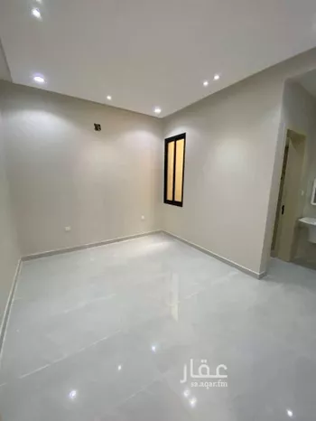 دور للبيع في شارع أحمد بن إبراهيم بن علان, حي عكاظ, مدينة الرياض, منطقة الرياض صورة 3