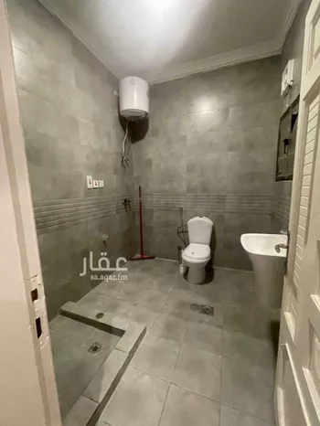 شقة للإيجار في شارع علي الهيني ، حي السلامة ، جدة ، جدة صورة 3