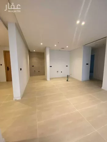 شقة للبيع في شارع عبدالعزيز الرفاعي, حي العارض, مدينة الرياض, منطقة الرياض صورة 4
