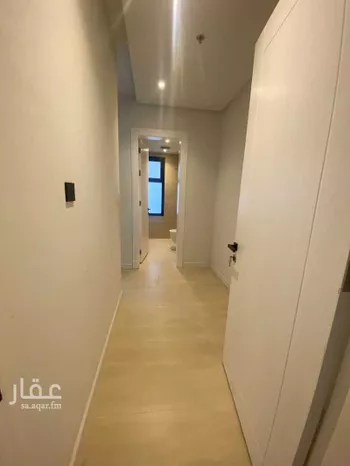 شقة للبيع في شارع عبدالعزيز الرفاعي, حي العارض, مدينة الرياض, منطقة الرياض صورة 3