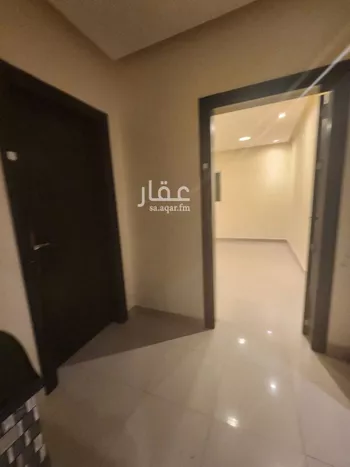 شقة للبيع في شارع اسماعيل بن مبارك, حي الإزدهار, مدينة الرياض, منطقة الرياض صورة 4