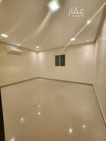 شقة للبيع في شارع اسماعيل بن مبارك, حي الإزدهار, مدينة الرياض, منطقة الرياض صورة 3