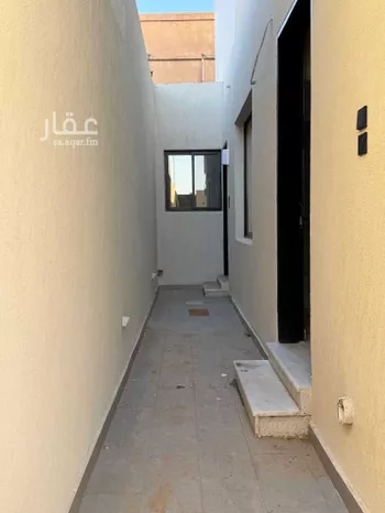 دور للبيع في شارع قريب من طريق السلام, حي القويع, مدينة بريده, منطقة القصيم صورة 3