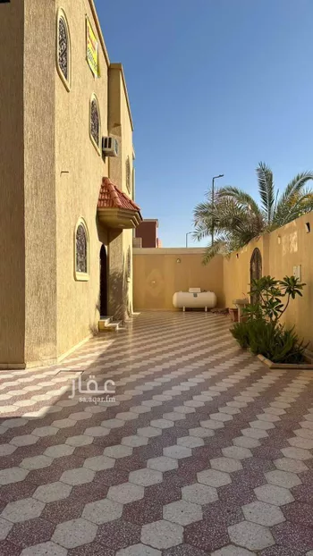 فيلا للبيع في شارع الراعي النميري, حي الروضة, مدينة بريده, منطقة القصيم صورة 2