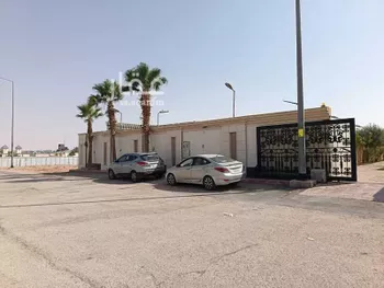 استراحة للبيع في شارع صالح بن عذل, حي الرمال, مدينة الرياض, منطقة الرياض صورة 3