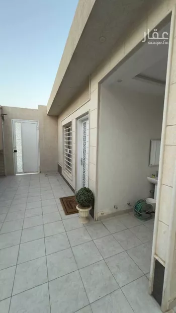 فيلا للإيجار في شارع البناء ، حي الشفا ، الرياض ، منطقة الرياض صورة 2