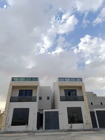 فيلا للبيع في شارع بدرالدين المرجاني, حي المهدية, مدينة الرياض, منطقة الرياض