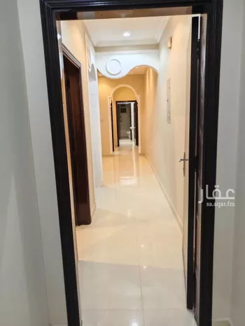 شقة للبيع في شارع نجران ، حي ظهرة لبن ، الرياض ، منطقة الرياض صورة 4