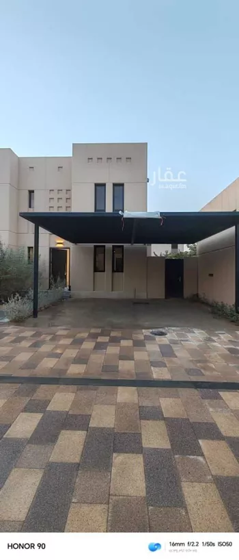 فيلا للبيع في شارع رقم 1049, حي سدرة, مدينة الرياض, منطقة الرياض