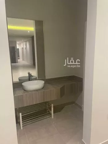 فيلا للإيجار في شارع رقم 102, حي الياسمين, مدينة الرياض, منطقة الرياض صورة 2