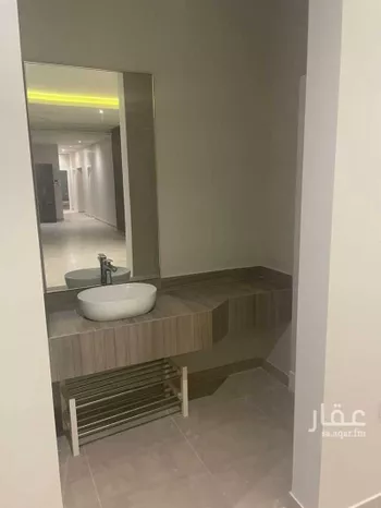 فيلا للإيجار في شارع رقم 102, حي الياسمين, مدينة الرياض, منطقة الرياض صورة 3