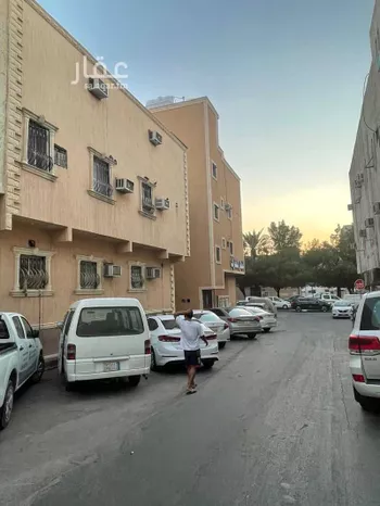 عمارة للبيع في شارع الردهه, حي ثليم, مدينة الرياض, منطقة الرياض صورة 4