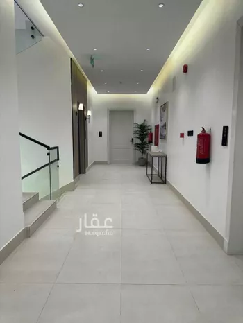 شقة للإيجار في شارع عقبه بن عثمان بن خلده, حي العوالي, مدينة الرياض, منطقة الرياض صورة 3