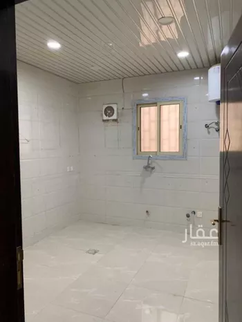 شقة للإيجار في شارع أبو عبد الرحمن السلمي ، حي الصفا ، تبوك ، منطقة تبوك صورة 4