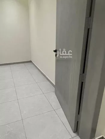 فيلا للبيع في شارع بحيرة النوبة ، حي بدر ، الرياض ، منطقة الرياض صورة 2