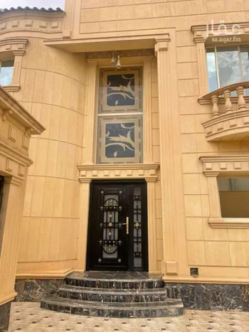 فيلا للبيع في شارع العريجاء, حي الربيع, مدينة الرياض, منطقة الرياض صورة 3